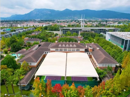 體育公園電動推拉棚